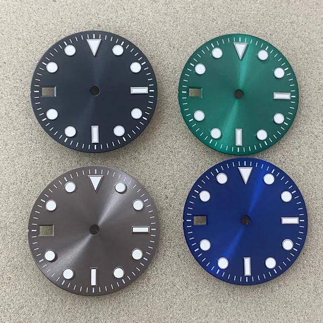 Tandorio Lefty Watch Dial 9 o'clock date window sunbust submariner style dial 28.5mm green