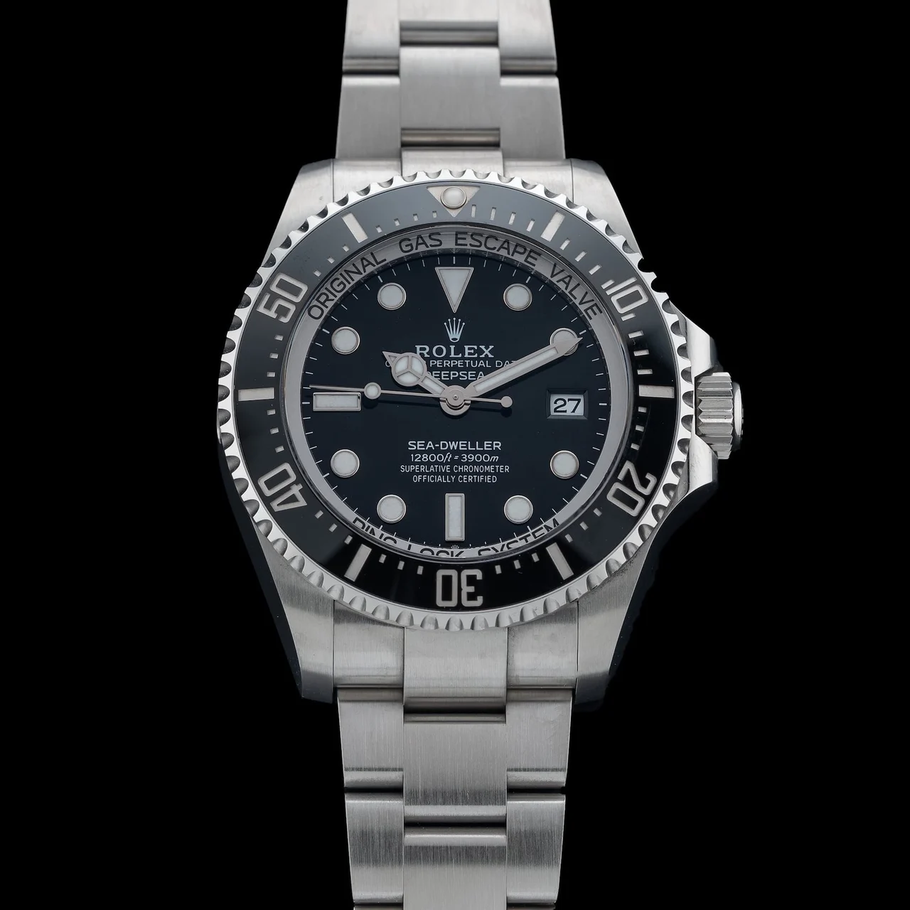 Rolex Sea-Dweller Deepsea Black Dial 136660 210009N39958 44 mm kol saati