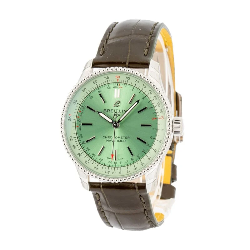 Breitling Navitimer Automatic 35 Steel on Leather Strap Green Dial A17395361L1P2 kol saati