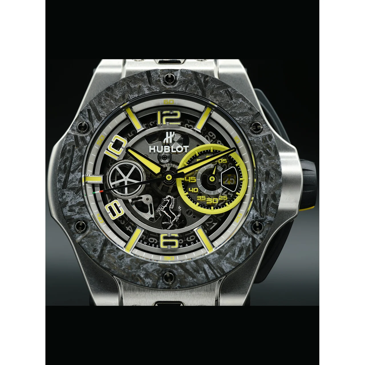 Hublot Big Bang Scuderia Ferrari 90th Anniversary Platinum 402.TQ.0129.VR 210000019805 45 mm kol saati