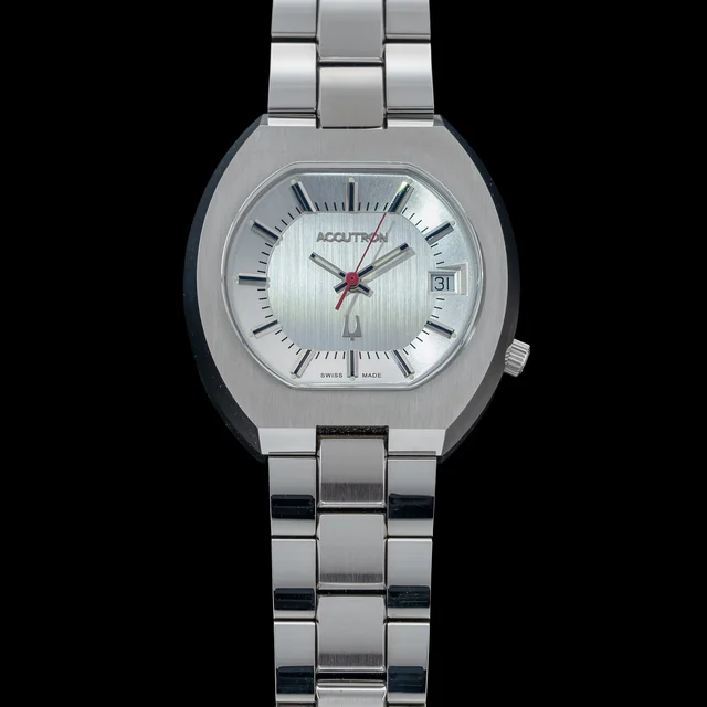 Accutron Legacy 2SW6B003 210009N40834 kol saati