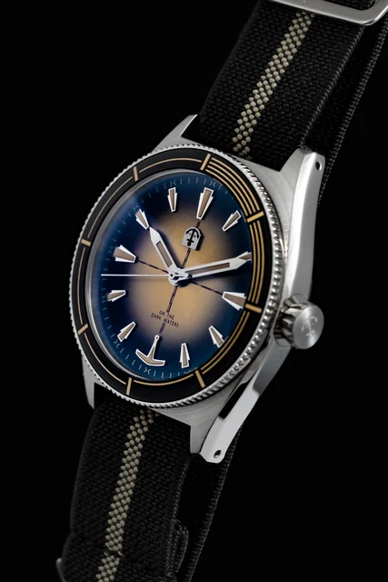 Pookwatches Po-ok-amorphis-odw kol saati
