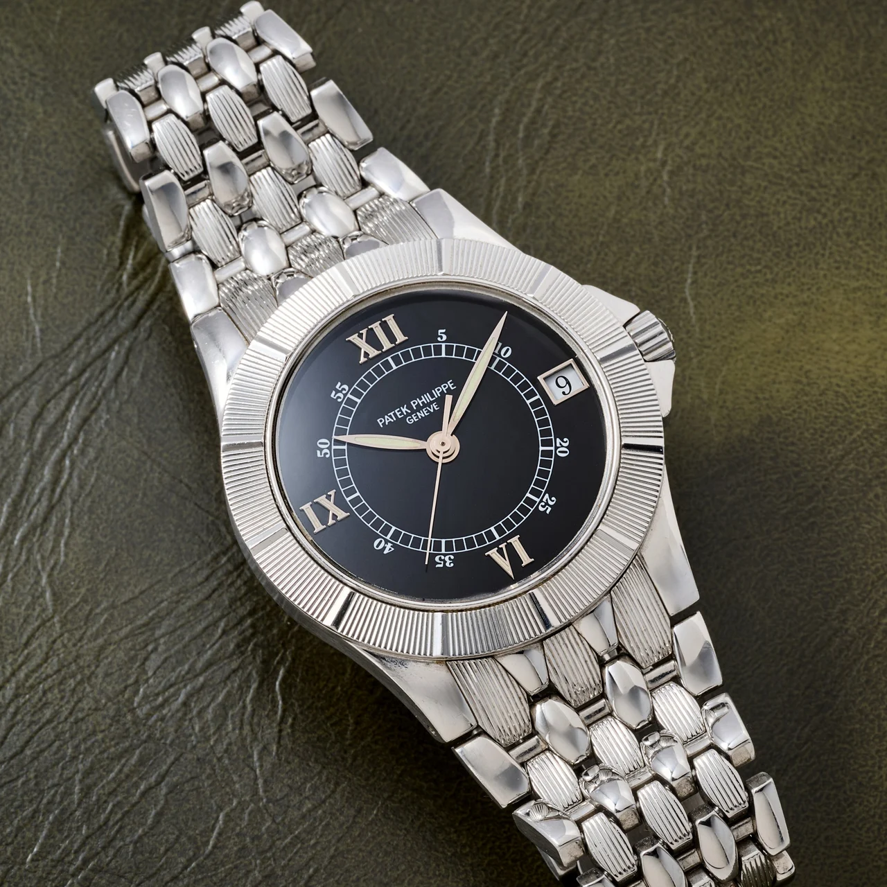 Patek Philippe Neptune 40930963 36 mm kol saati