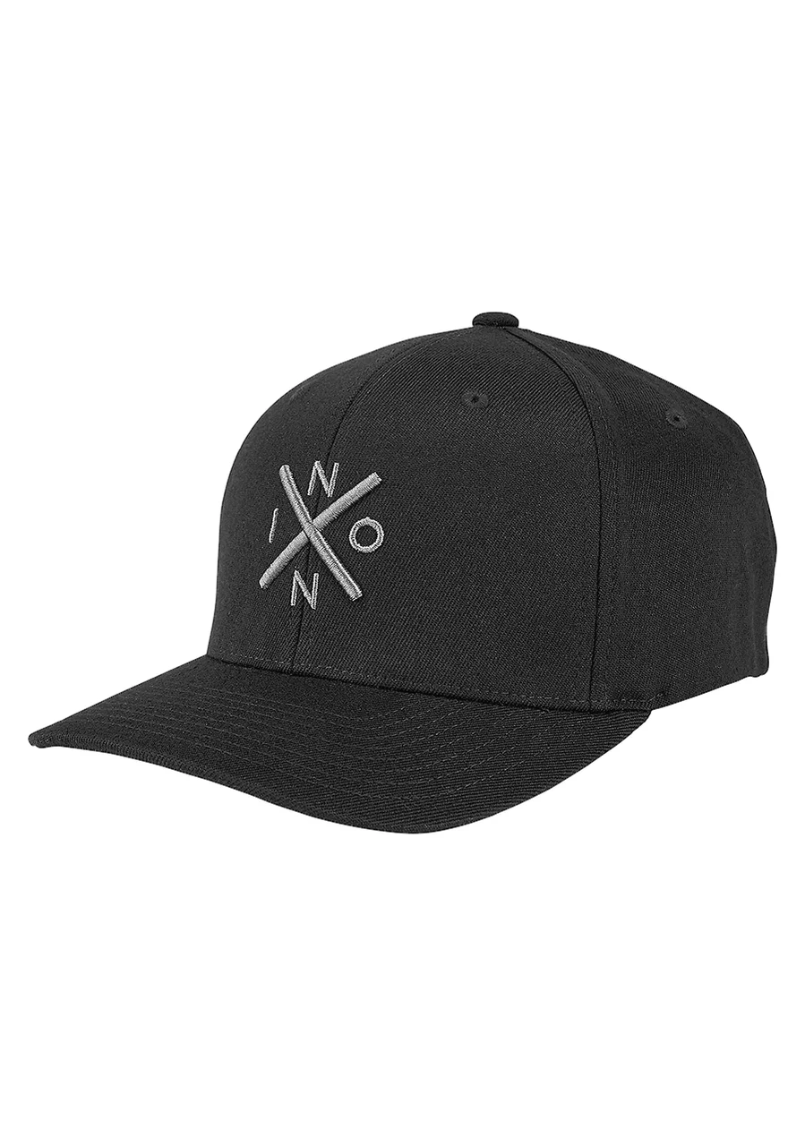 Nixon US Exchange Flexfit Hat - Black / Charcoal C2875-017-22 kol saati