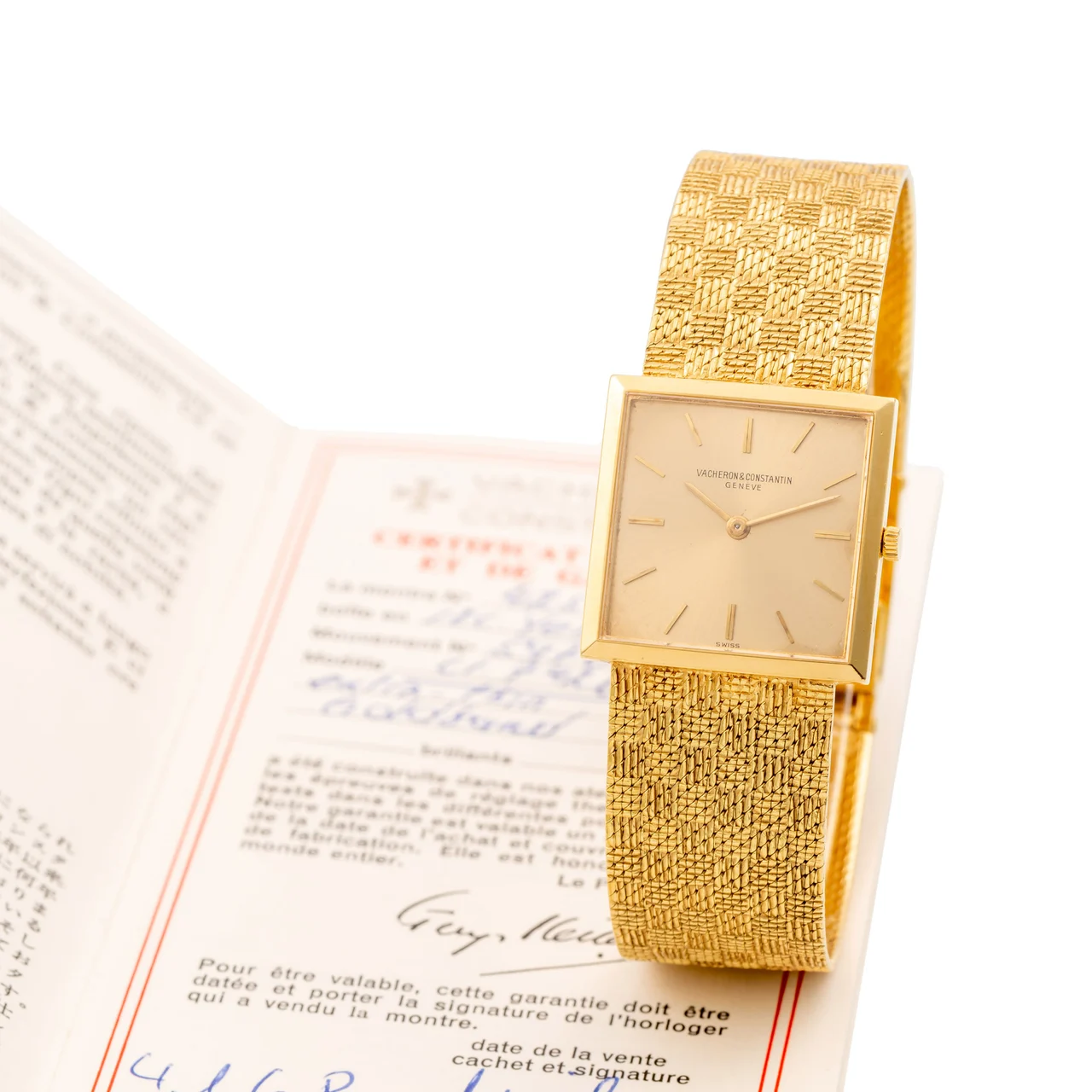 Vacheron Constantin VACHERON CONSTANTIN, REF. 6908, ULTRA THIN, YELLOW GOLD kol saati