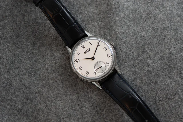 Tissot Tissot 40991689 kol saati