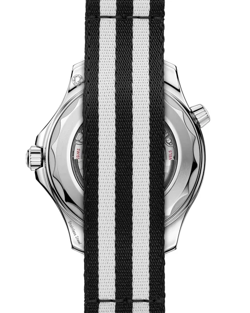 OMEGA Seamaster Diver 300M 210.32.42.20.01.005 kol saati