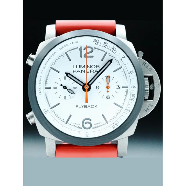 Panerai Luminor Flyback Chronograph 44mm Titanium POC210000078116 kol saati