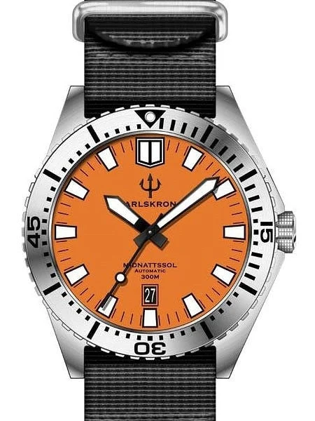 Karlskrona Midnattssol 300-Meter Automatic Dive Watch with 43mm Case #MID-OD kol saati