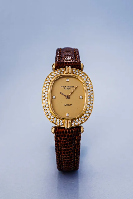 Patek Philippe Ellipse double signed Gübelin Ref. 4513 +SP kol saati