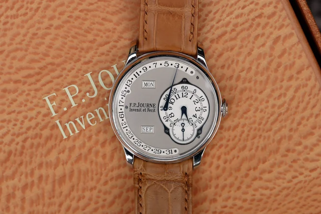 F.P. Journe Octa Calendrier 38mm, Platinum, Gray Dial kol saati
