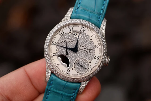 F.P. Journe F.P.Journe Octa Divine 36mm Factory Set Diamonds, Platinum kol saati