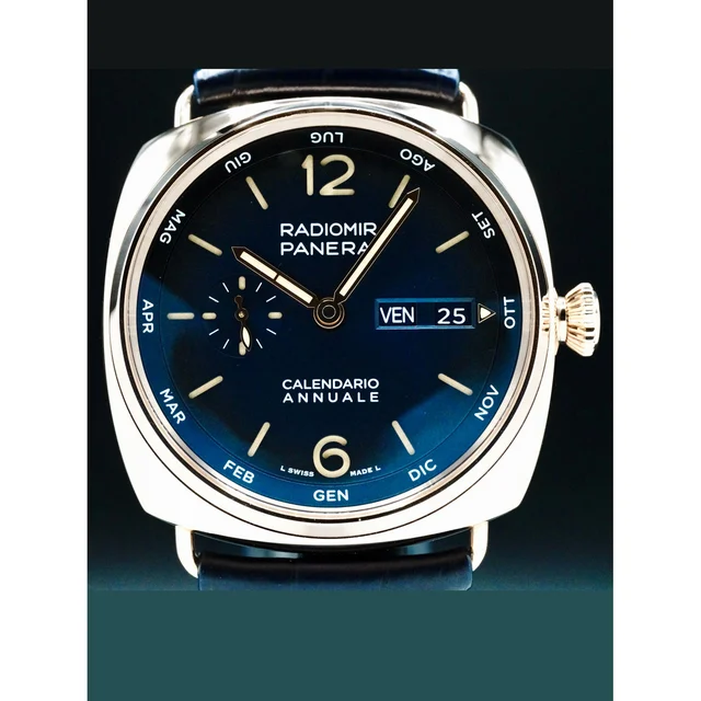 Panerai Radiomir Annual Calendar Goldtech 210000078461 kol saati