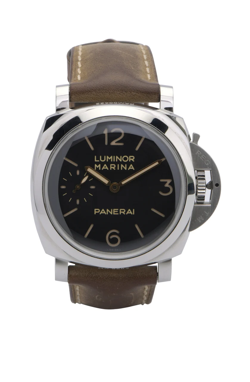 Panerai Luminor PAM00422 47 mm kol saati