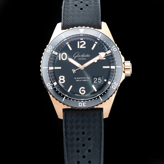 Glashutte Original Glashütte Original 1-36-13-03-90-33 SeaQ Panorama Date Red Gold 210009N
