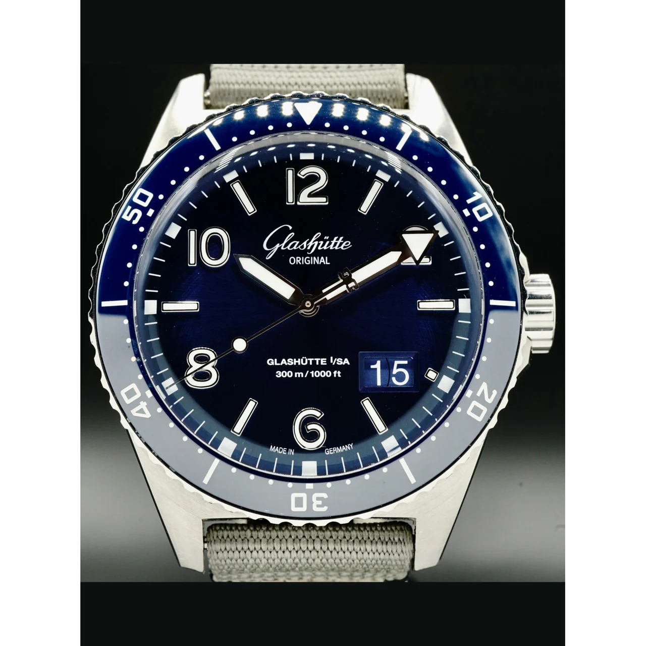 Glashutte Original Glashütte Original SeaQ Pano Date Blue Dial on Grey Nylon 1-36-13-02-81-34 210000033693 43 mm kol saati