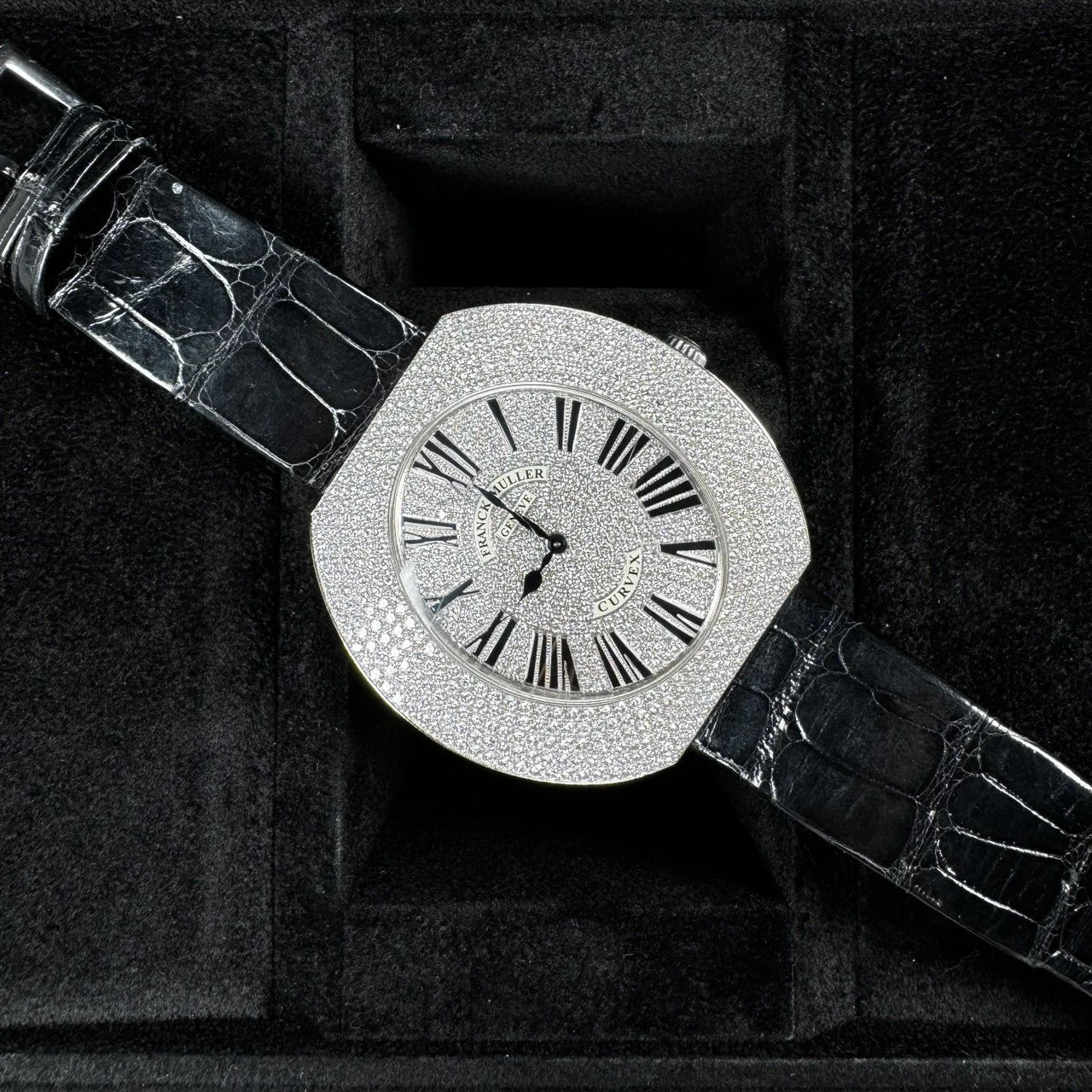 Franck Muller Curvex 3650 QZ R D5 CD 44 mm kol saati