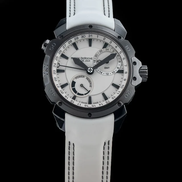 Pierre DeRoche TNT GMT Power Reserve 43 210009N36793 kol saati