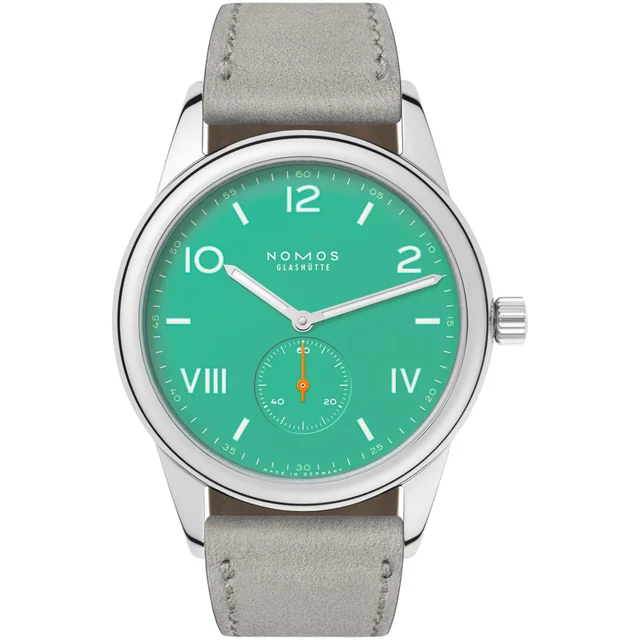 NOMOS Glashütte Club Campus 38 Electric Green 726 kol saati