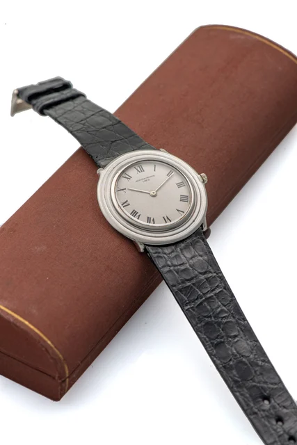 Vacheron Constantin VACHERON CONSTANTIN REF. 6376, EXTRA-THIN; 18K YELLOW GOLD kol saati