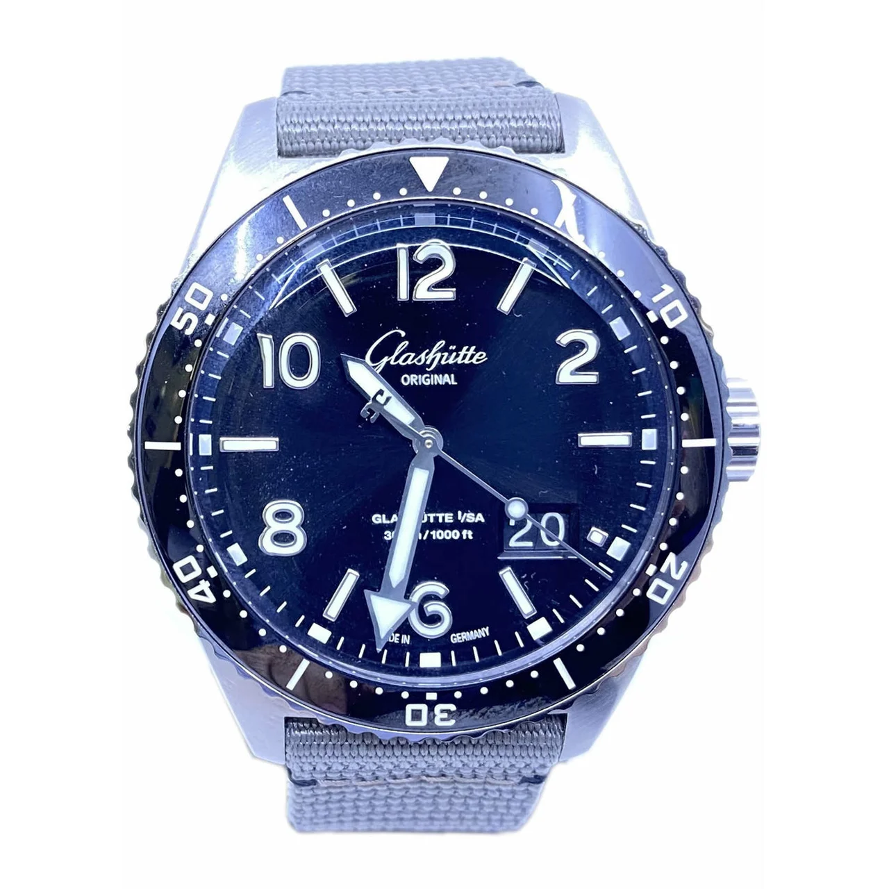 Glashutte Original Glashütte Original SeaQ Panorama Date 1-36-13-01-80-34 210000012814 kol saati