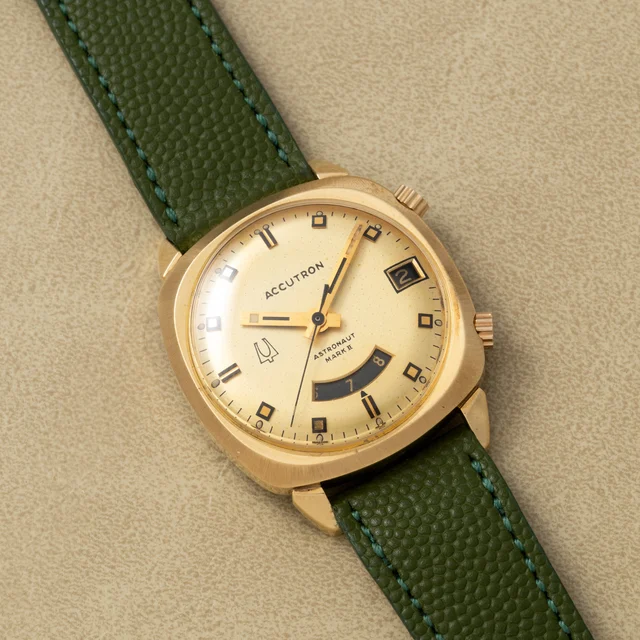 Bulova Accutron 40992948 kol saati