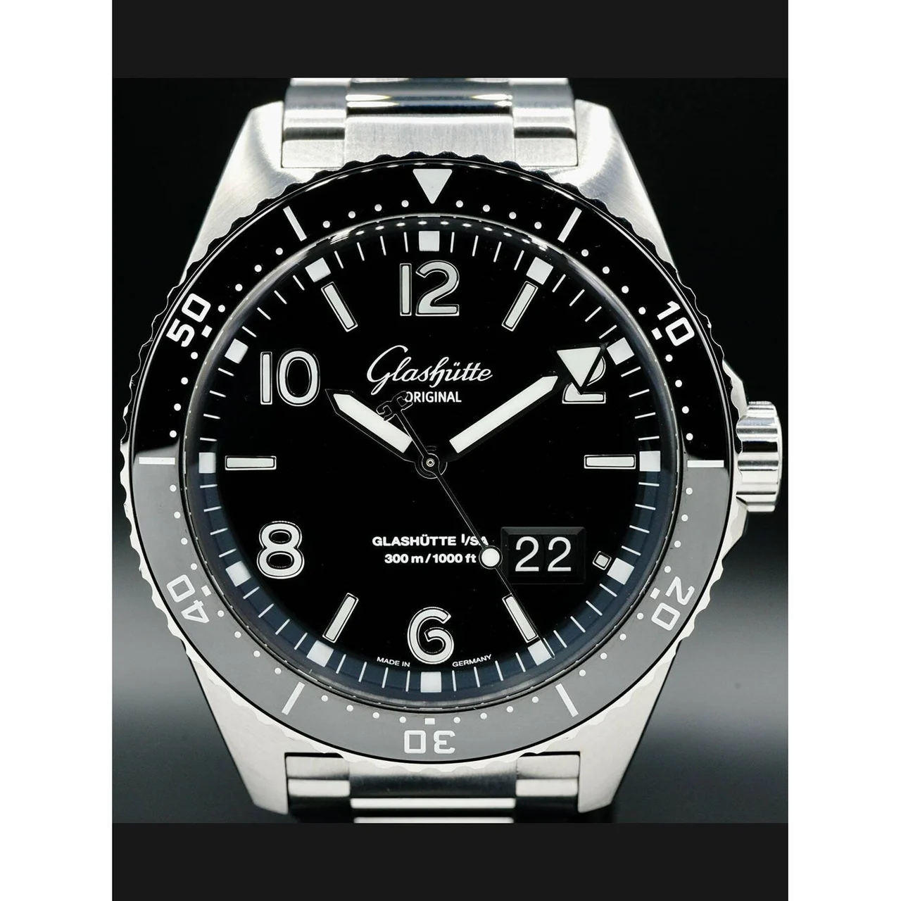 Glashutte Original Glashütte Original SeaQ Panorama Date on Bracelet 1-36-13-01-80-70 210000029691 43 mm kol saati