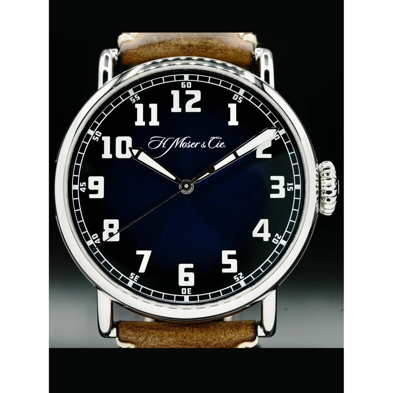 H. Moser and Cie. Moser and Cie. Heritage Centre Seconds Funky Blue 8200-1201 210000034760 42 mm kol saati