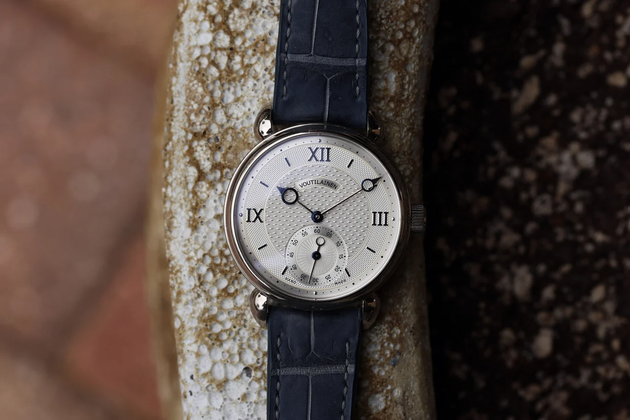 Kari Voutilainen “Piece Unique” White Gold Kari Voutilainen Vingt-8 “Piece Unique” White Gold 39 mm kol saati