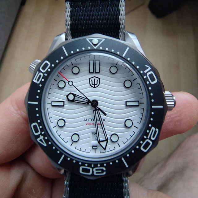 Watchdives Nttd RMACNDEFRAB260511U001222 kol saati