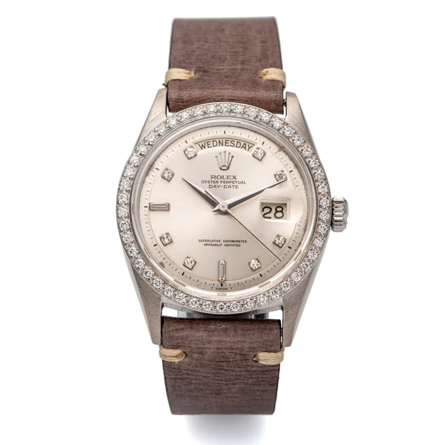 Rolex ROLEX, REF. 1804/1803, DAY DATE WITH DIAMONDS BEZEL & INDEXES, WHITE GOLD kol saati