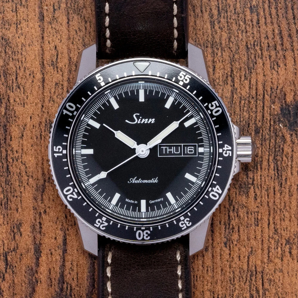 Sinn Sinn 104 104.01 40 mm kol saati