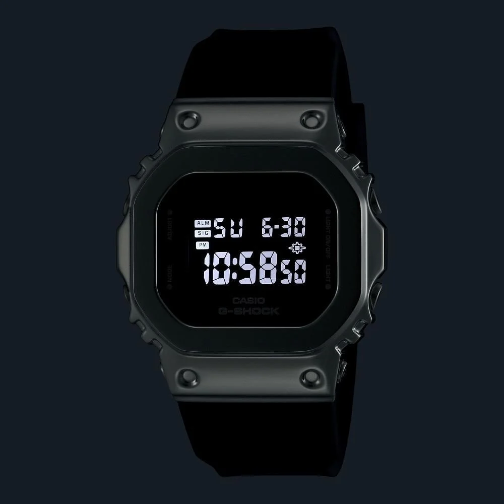 Casio G-shock G-shock Women GM-S5600U-1DR 38.4 mm kol saati