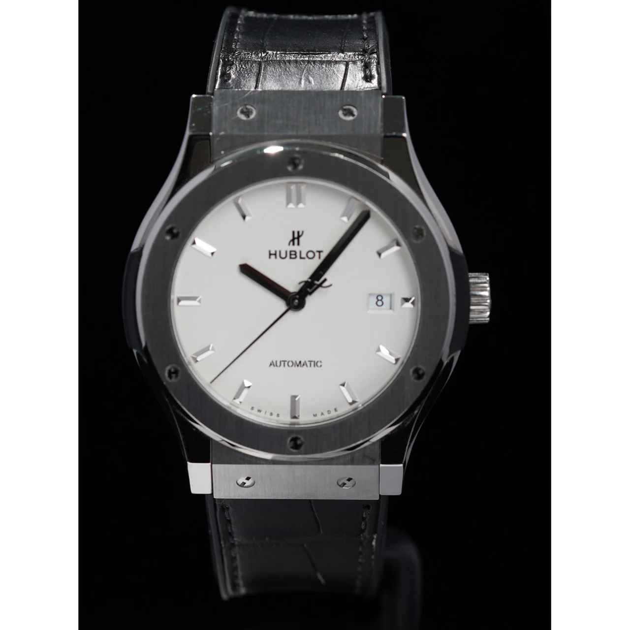 Hublot Classic Fusion Opaline 210009N31999 kol saati