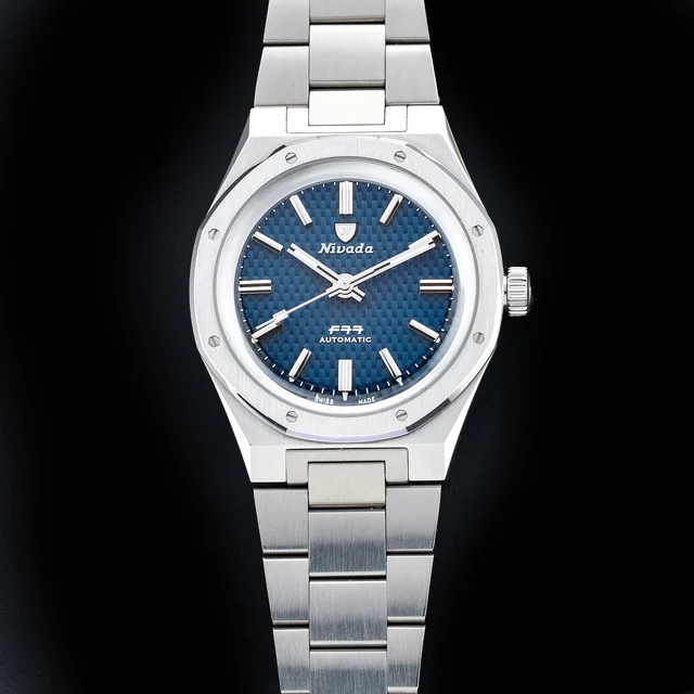 Nivada Grenchen Blue Dial 210009N33685 kol saati