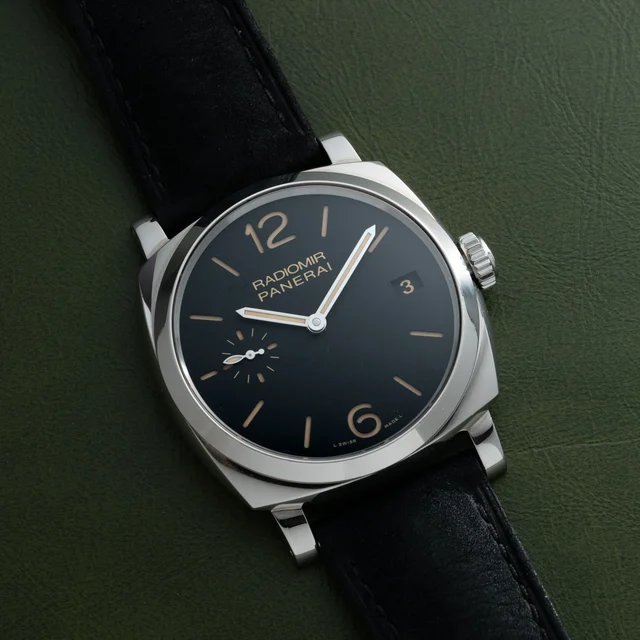 Panerai Radiomir 40990645 kol saati