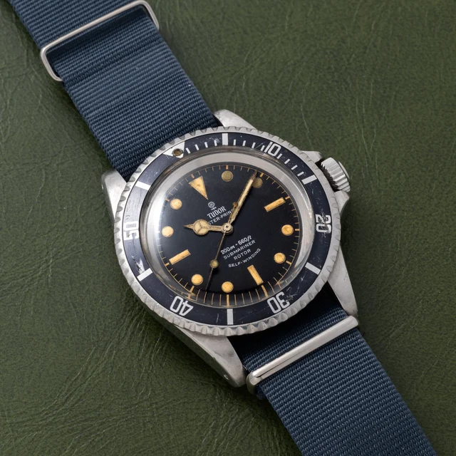 Tudor Submariner 40992536 kol saati