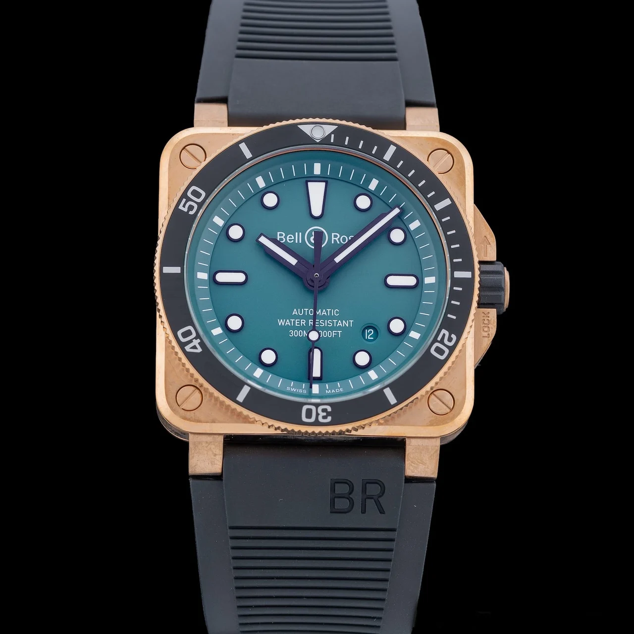 Bell & Ross Diver Black and Green Bronze BR0392-D-LT-BR/SRB NAP210009N3741 42 mm kol saati