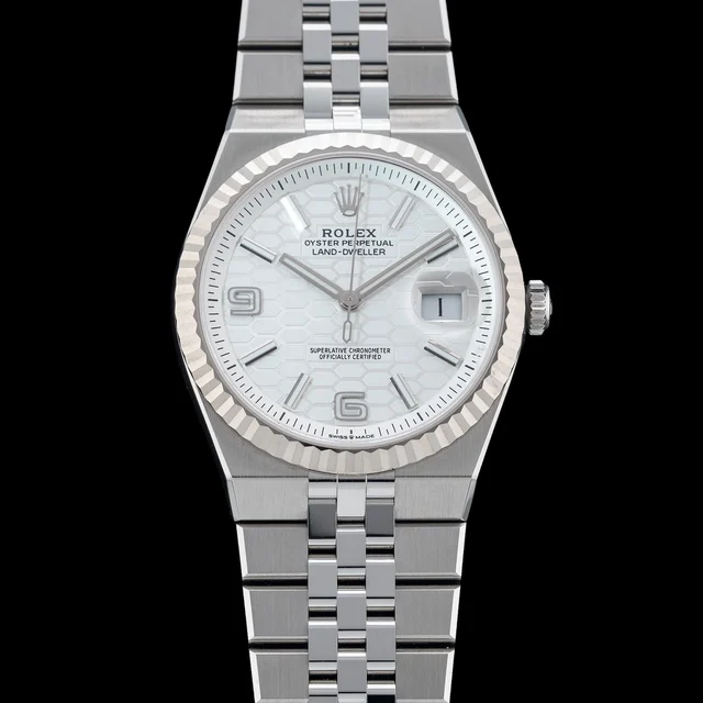 Rolex Land-Dweller 127334 210009N41910 kol saati