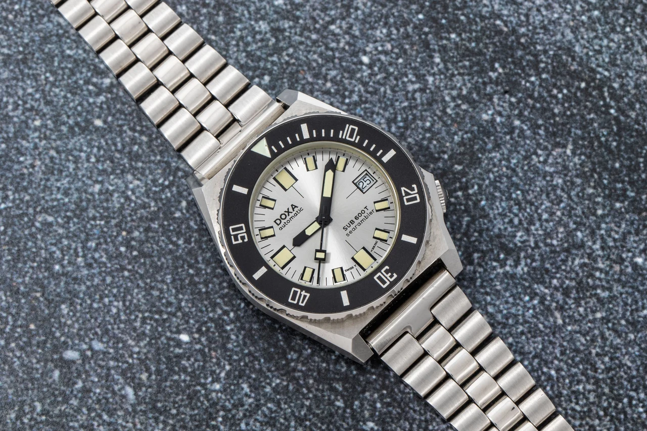 Doxa Sub 600T 40990287 40 mm kol saati