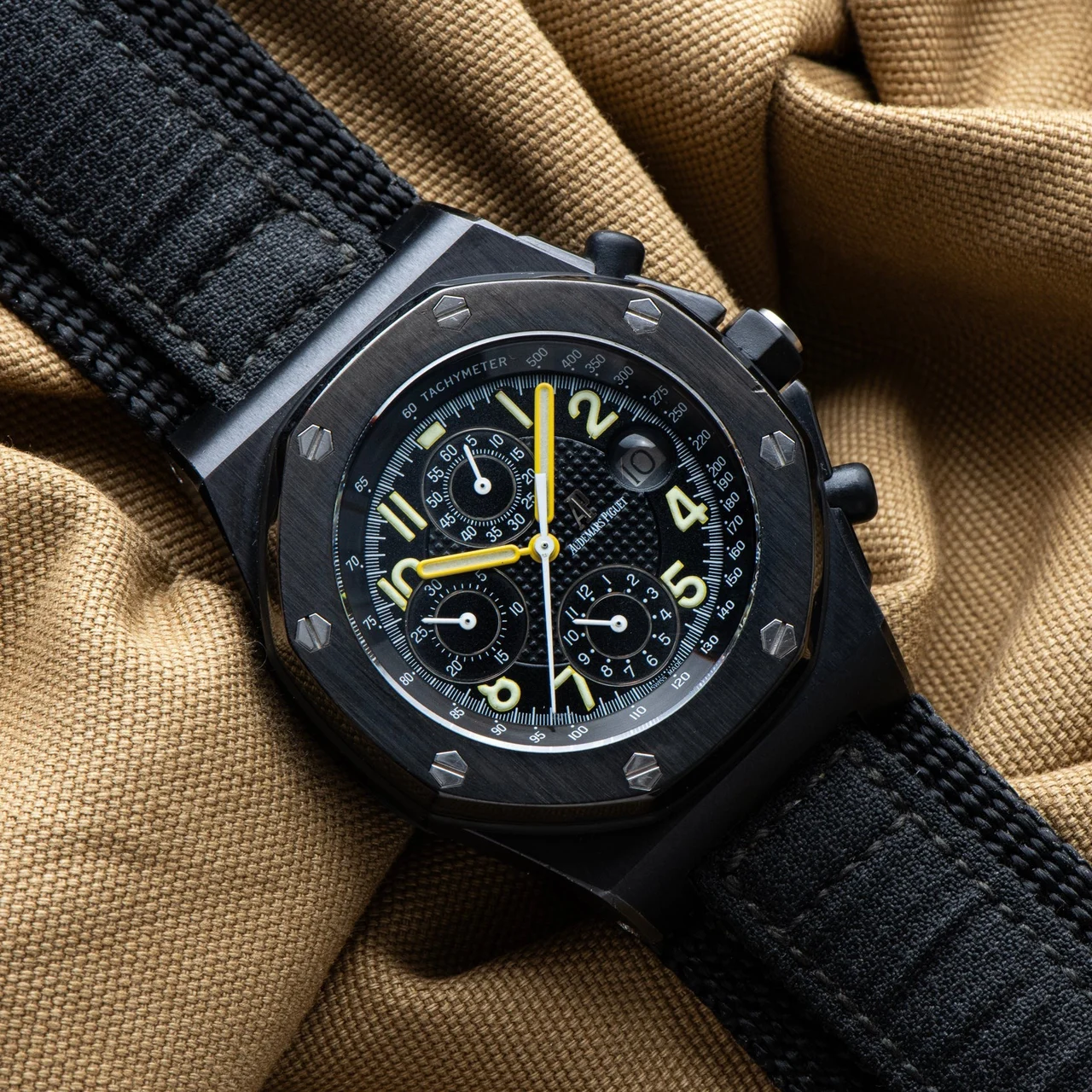 Audemars Piguet Royal Oak Offshore 40990585 42 mm kol saati