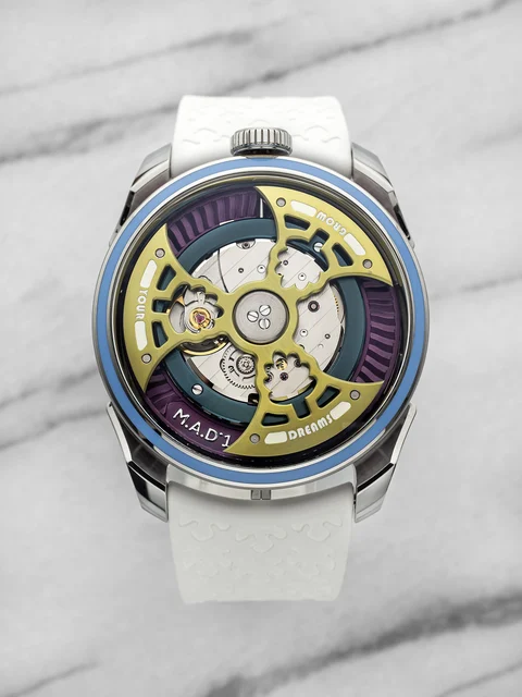 Mb&f 10925 kol saati