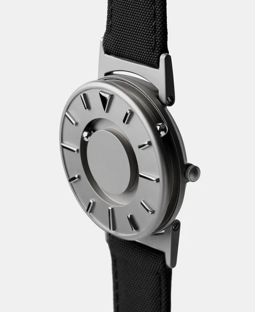 Eone Br-c-black kol saati