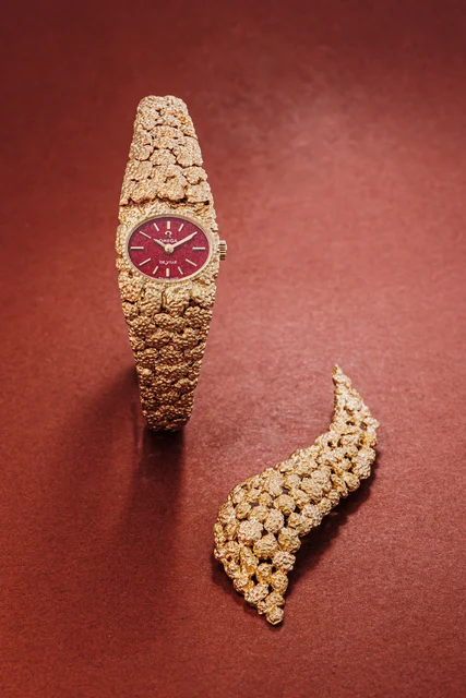 OMEGA Gilbert Albert + Broche 18k gold Ref.8241 kol saati