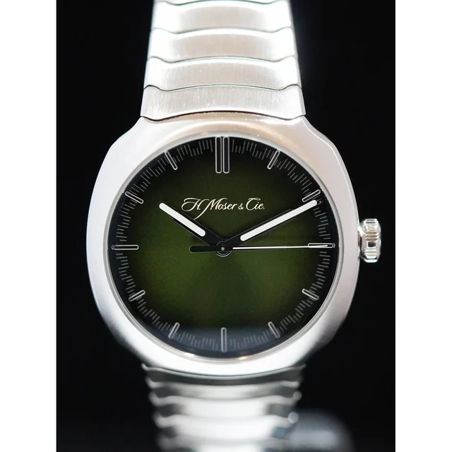 H. Moser & Cie. - Moser & Cie. 6200-1200 Streamliner Green Dial 210009N32268 kol saati