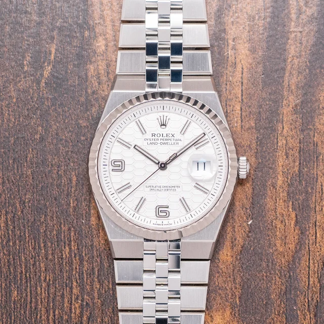 Rolex Land-Dweller 127234 kol saati