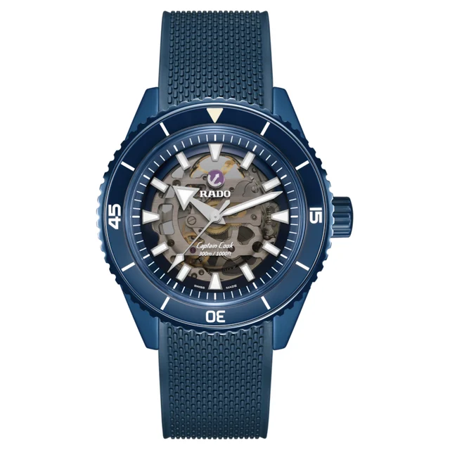 Rado Captain Cook High-Tech Ceramic Skeleton R32153209 kol saati
