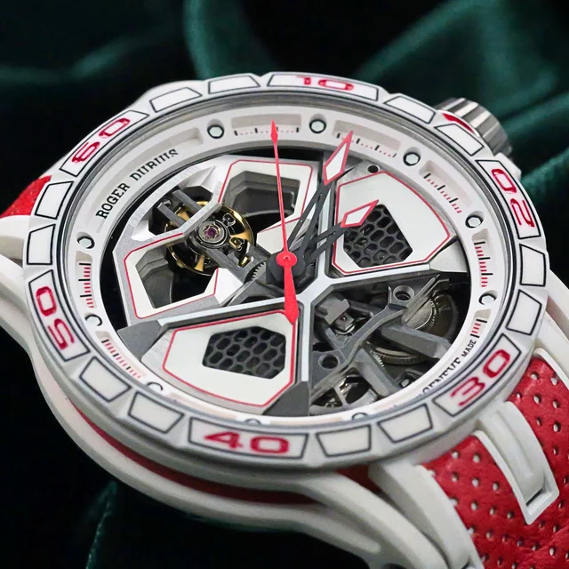 Roger Dubuis Excalibur Spider Huracan Red 45MM Skeleton Dial kol saati