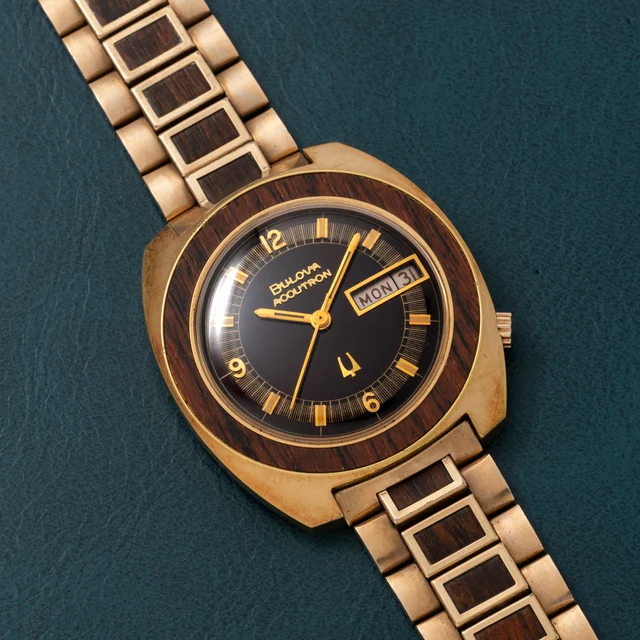 Bulova Accutron 40992777 kol saati