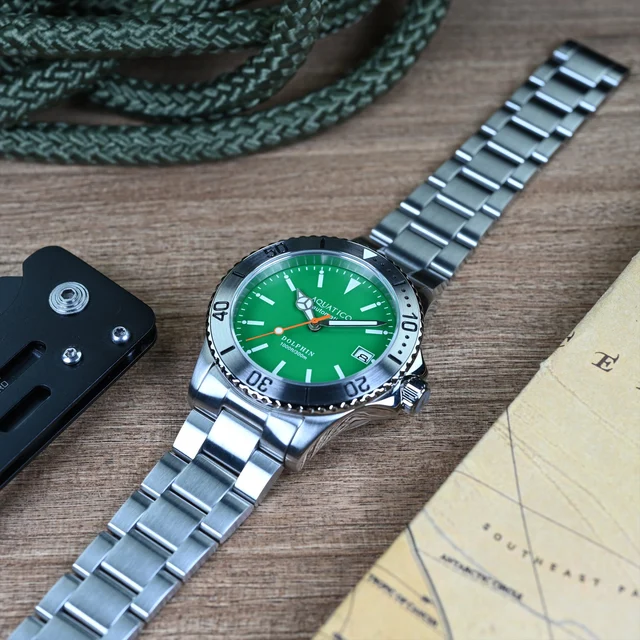 AQUATICO Dolphin Green Dial kol saati